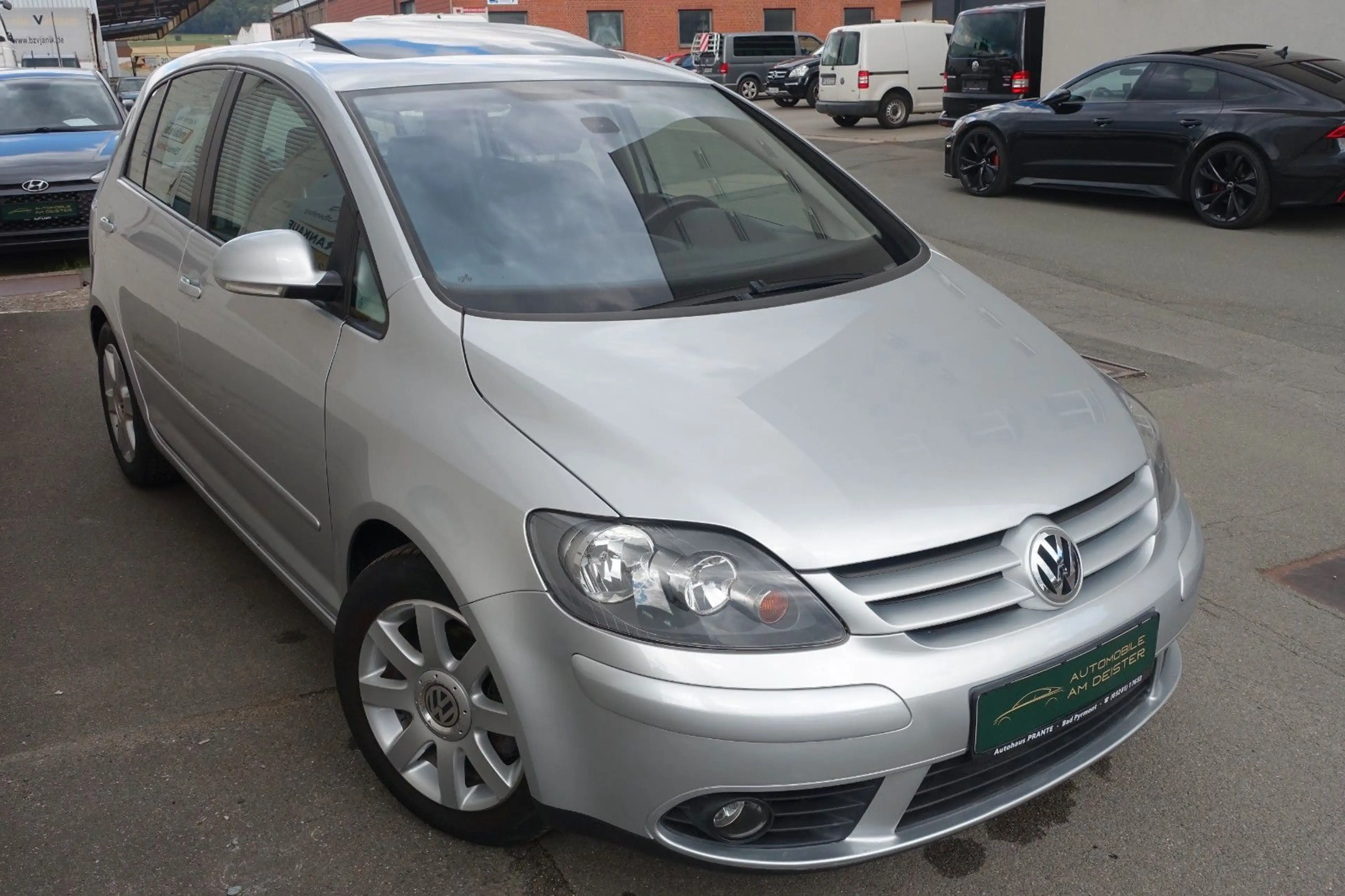 Volkswagen Golf Plus V SPORTLINE*AUTOMATIK*LEDER*SHZ*PDC*GS