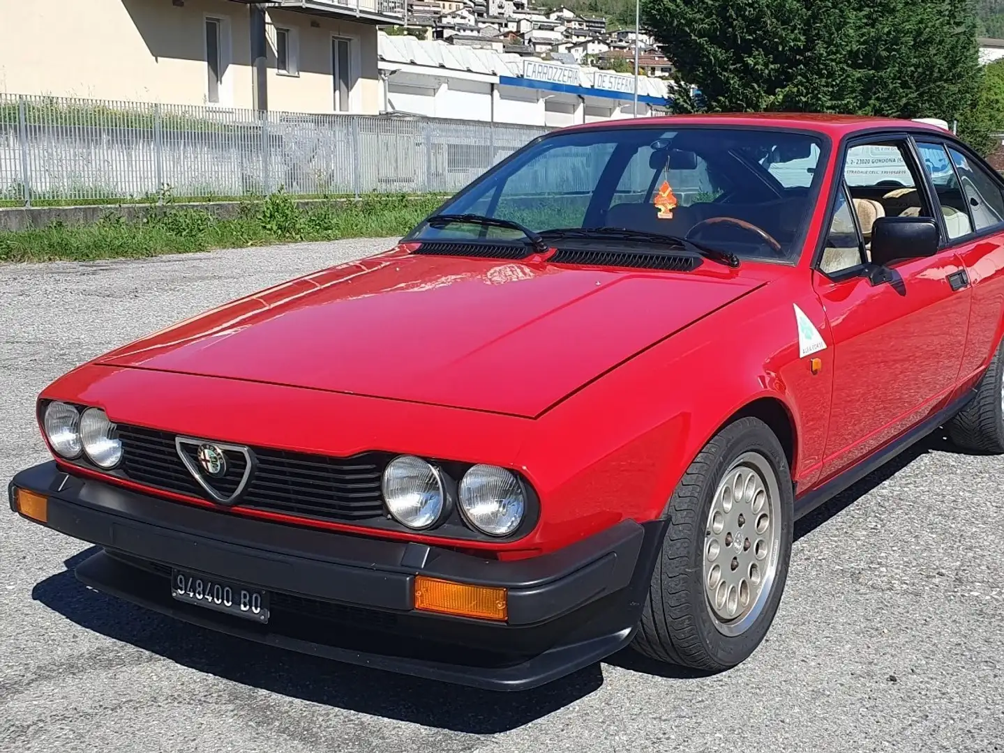Alfa Romeo GTV 2.0 crvena - 1