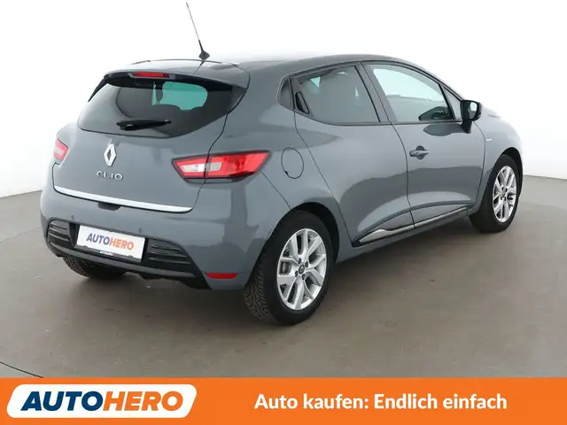 Renault Clio view 6
