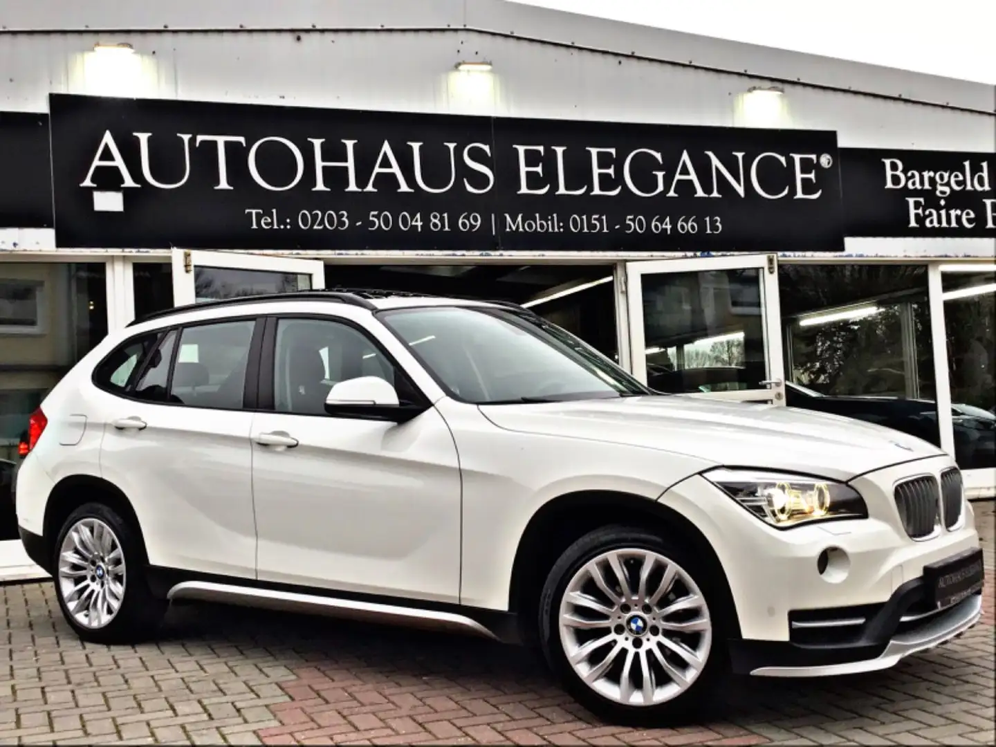 BMW X1 20d sDrive Sport Aut.~Navi~Pano.~Leder~Xenon Weiß - 1