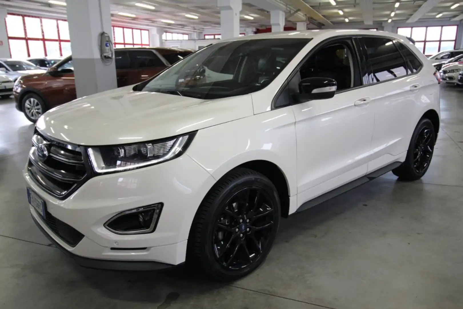 Ford Edge 2.0 TDCI 210 CV AWD S&S Powershift ST-Line Bianco - 2