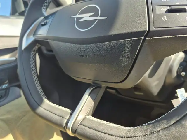Opel Frontera view 10