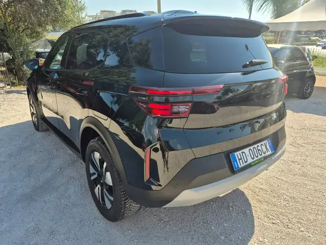 Opel Frontera view 2