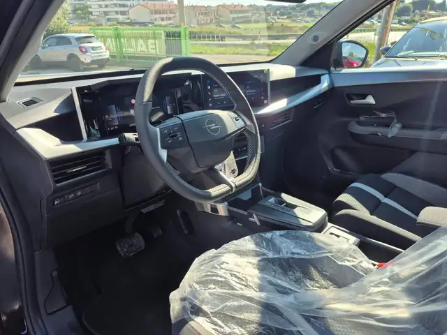 Opel Frontera view 7