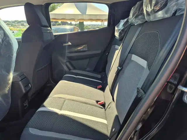Opel Frontera view 9