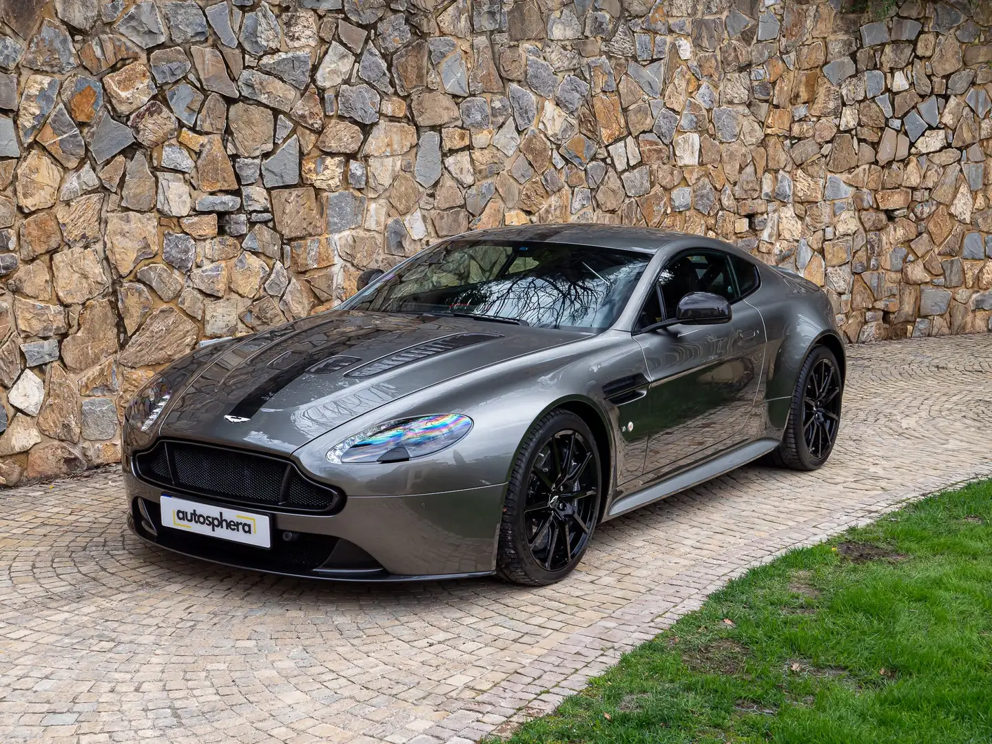 Aston Martin ASTON MARTIN V12 VANTAGE S AMR *1 OF 100* (MANUAL) Gri - 1