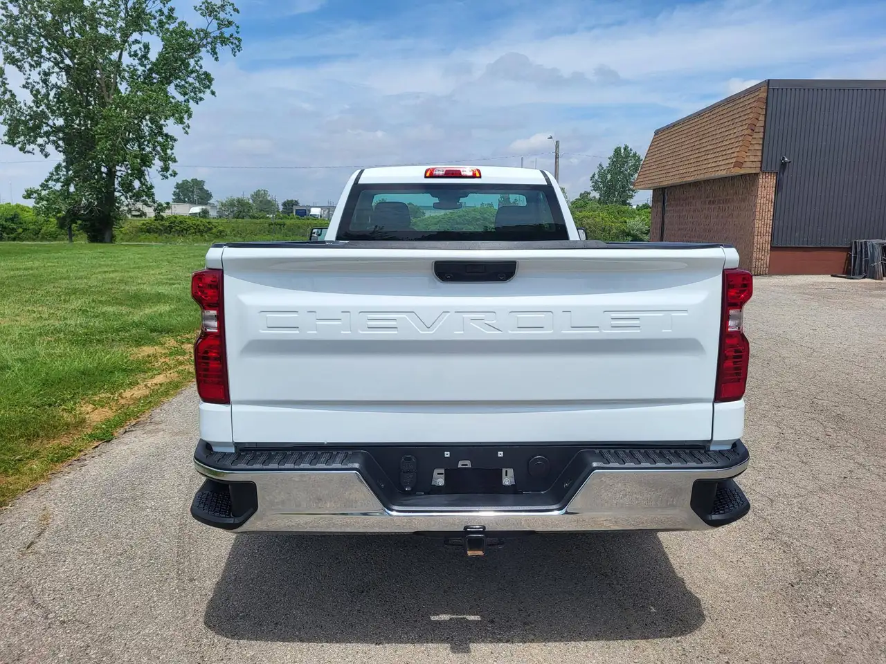 Chevrolet Silverado 1500 снимка Chevrolet Silverado 1500