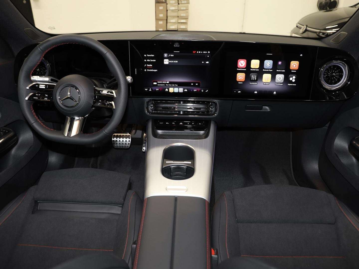 Mercedes CLA 180 AMG Line -  - Joinsteer - #5