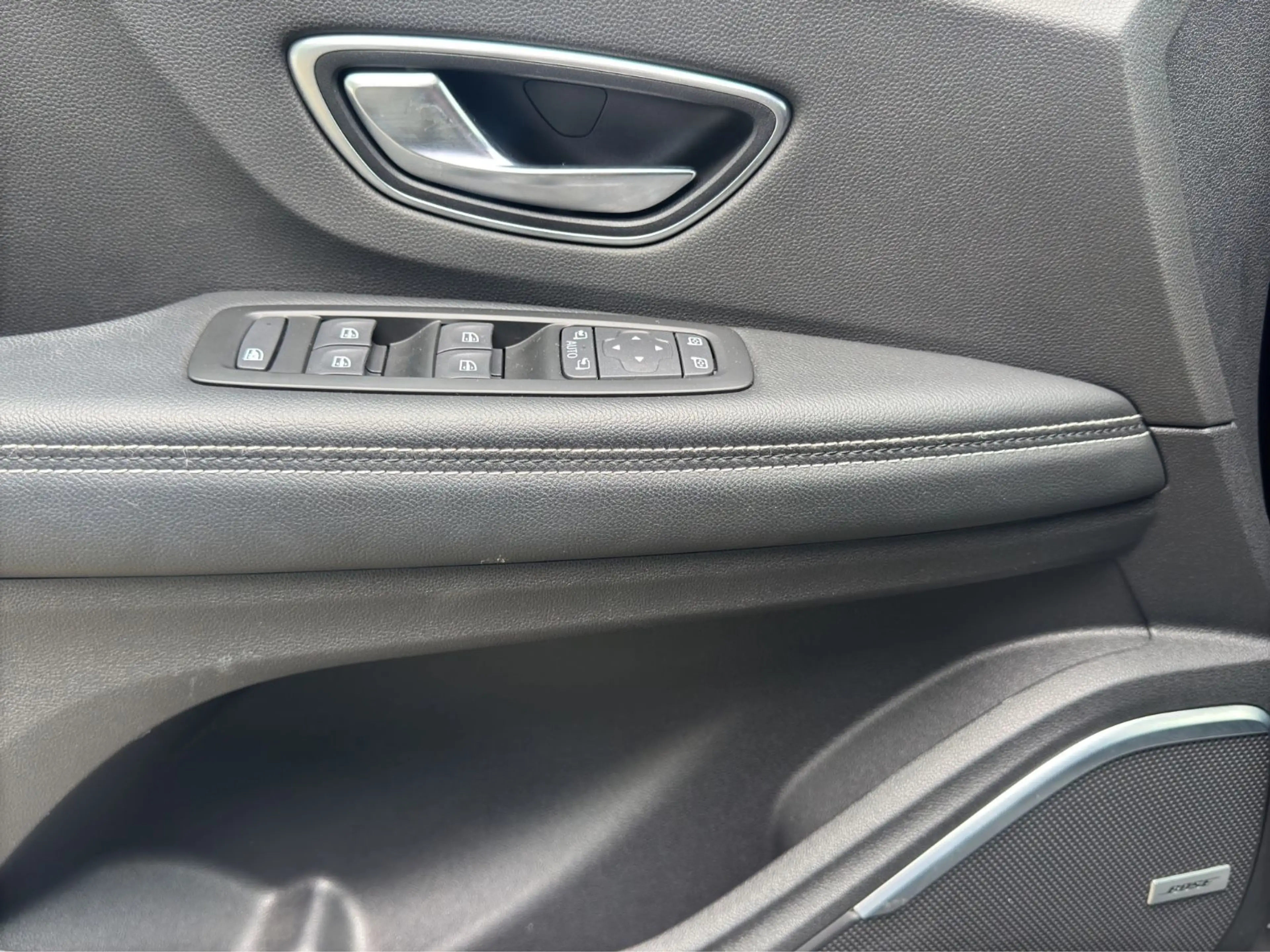 Renault Grand Scenic * Bose-Edition * 28.450 Km * — photo 12