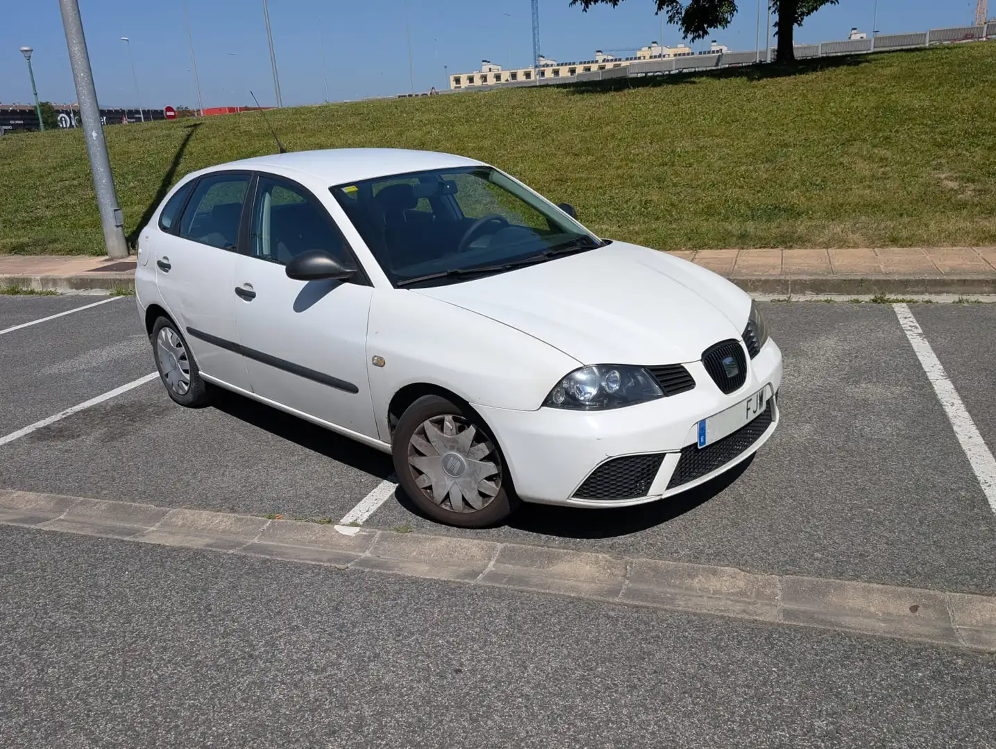 SEAT Ibiza Ibiza 1.4TDi Reference 80 Reference Blanco - 1