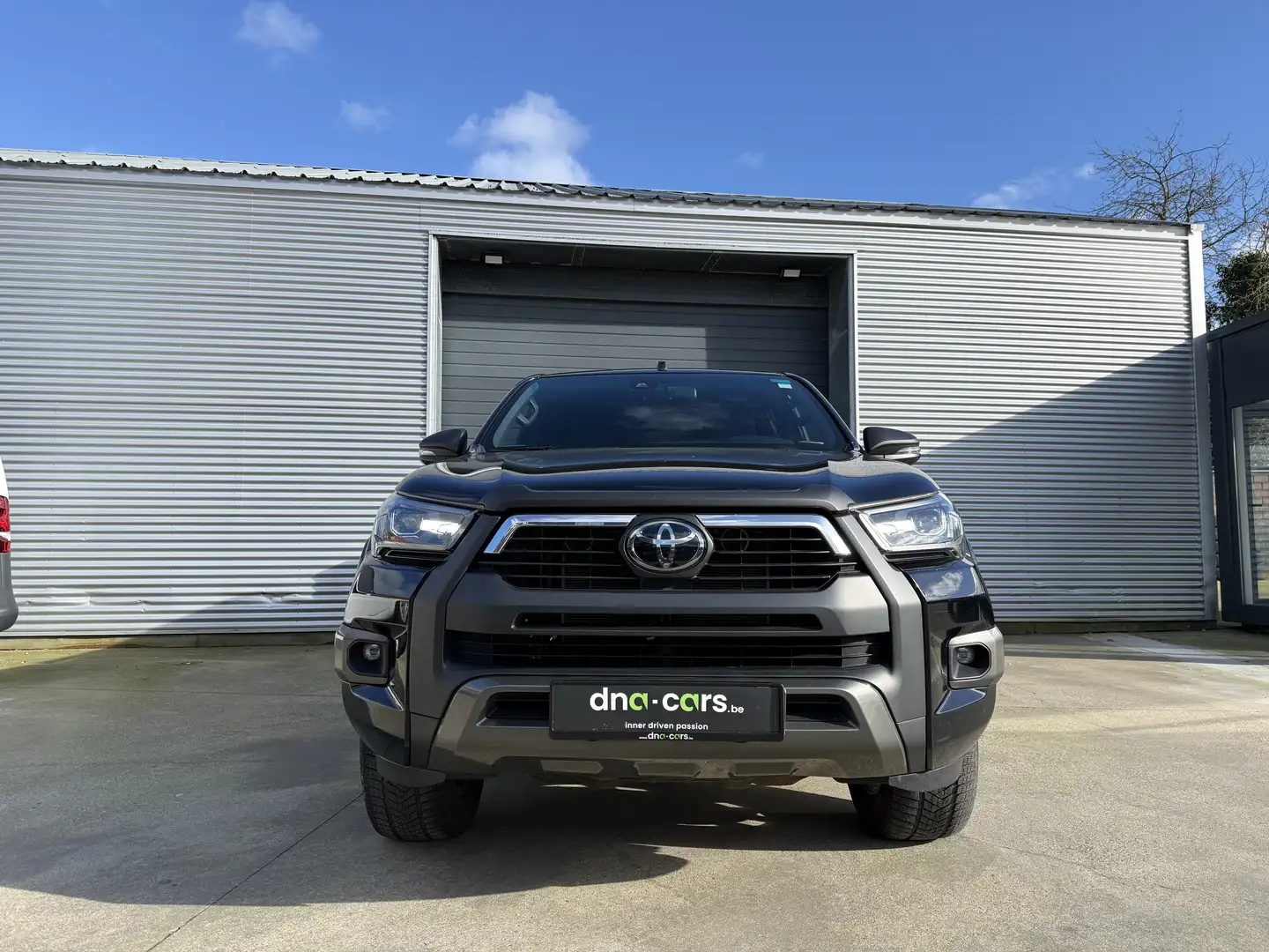 Toyota Hilux Hilux 2.8 D-4D 4WD / INVINCIBLE / AUTOMAAT / APPLE Noir - 2