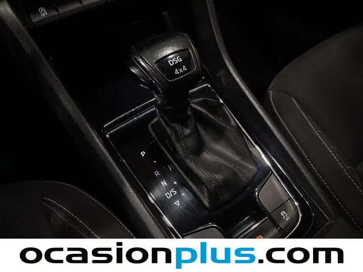 Škoda Karoq AMBITION 2.0 TDI DSG 4X4 Adblue 2021, foto 5