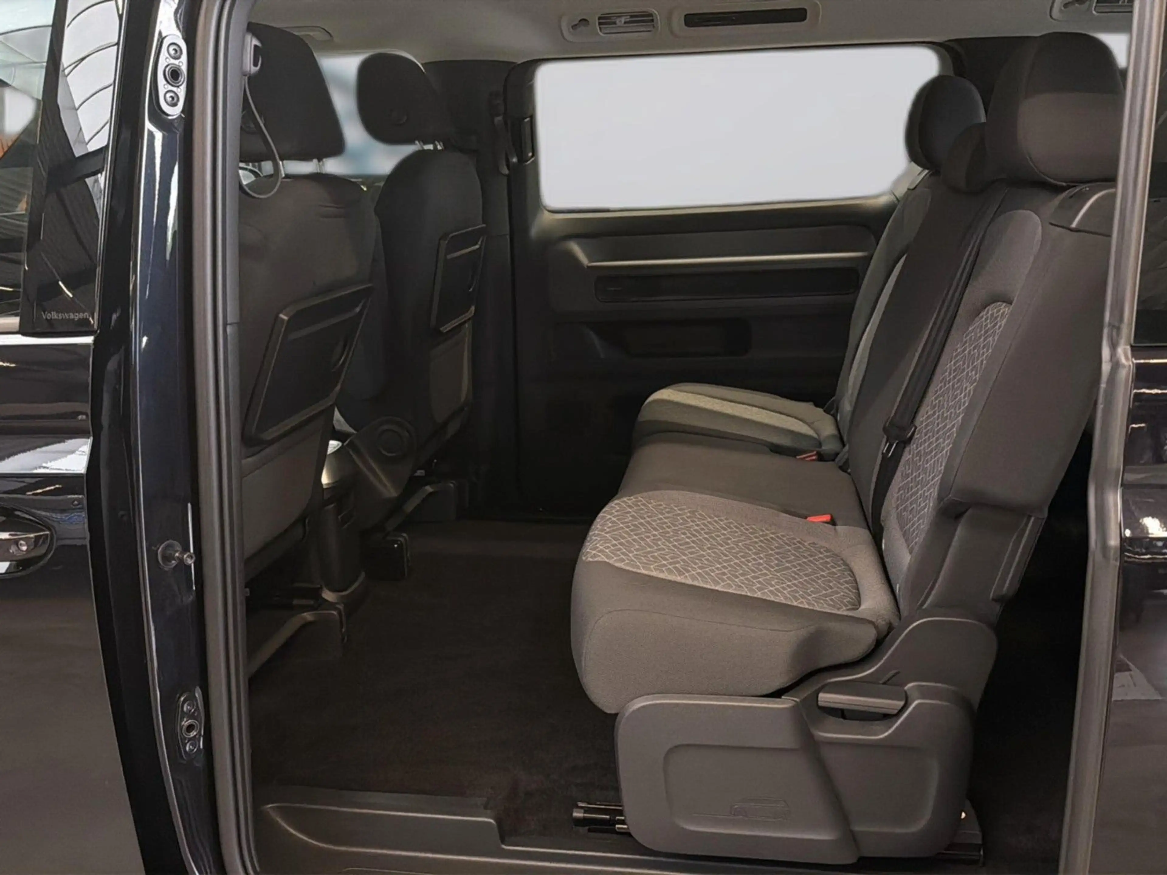Volkswagen ID. Buzz Bus Pro LR AHK ACC SHZ RFK H/K IQ.Light — photo 8