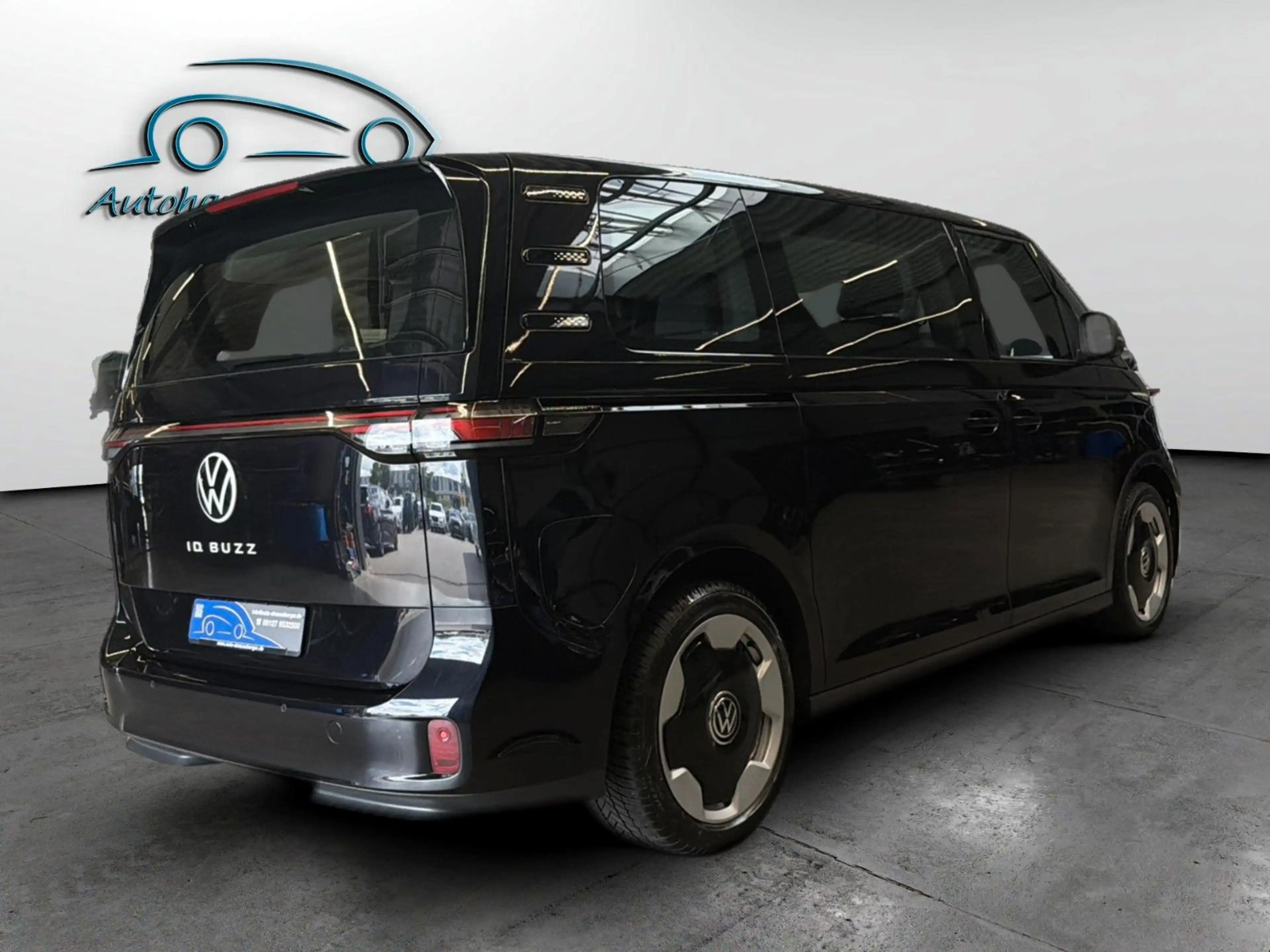 Volkswagen ID. Buzz Bus Pro LR AHK ACC SHZ RFK H/K IQ.Light — photo 3