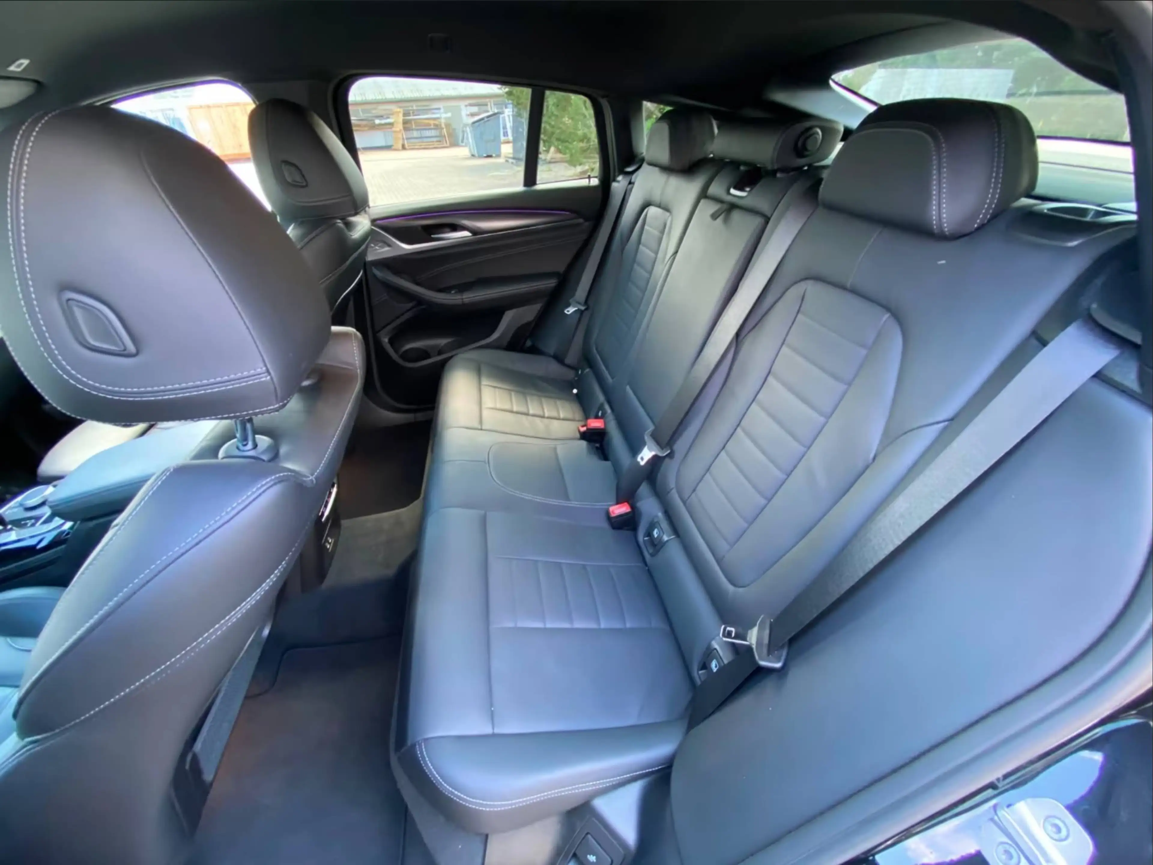 BMW X4 xDrive 30 i M Sport — photo 12
