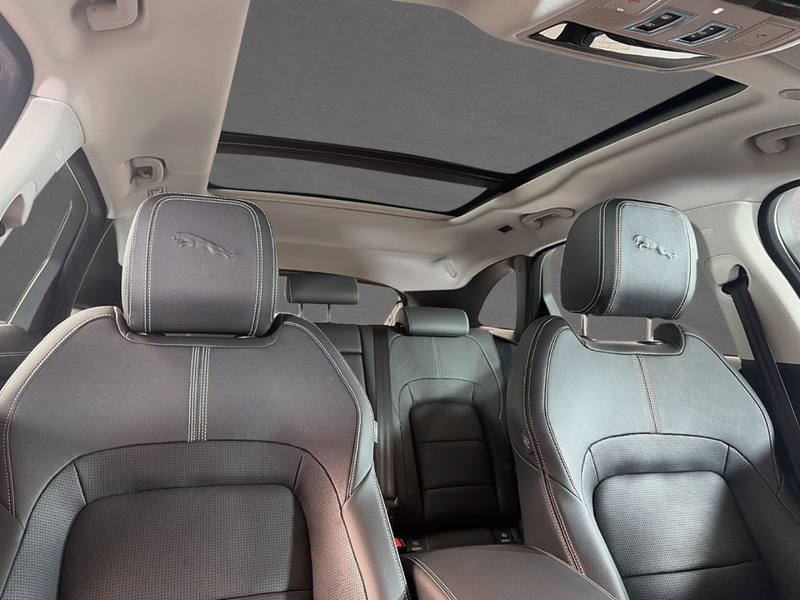 Jaguar F-Pace P250 R-Dynamic S AWD *Pano* *LHZ* *Black-Pack* — photo 14
