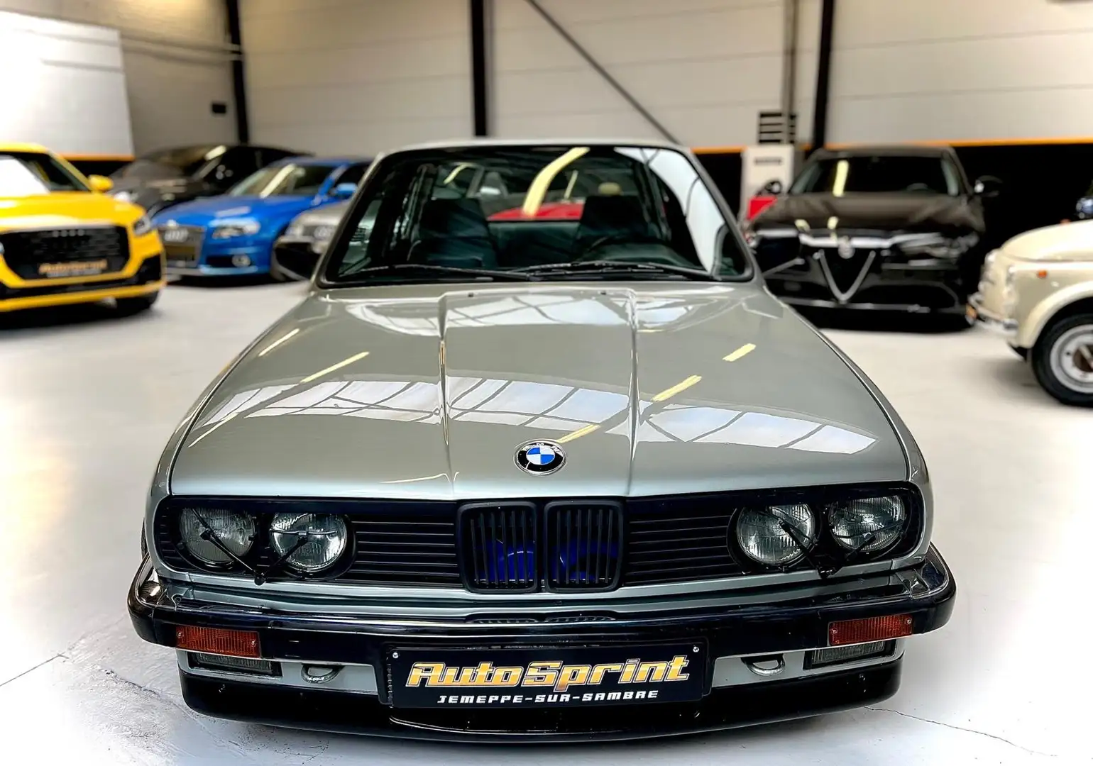 BMW 320 Сірий - 2