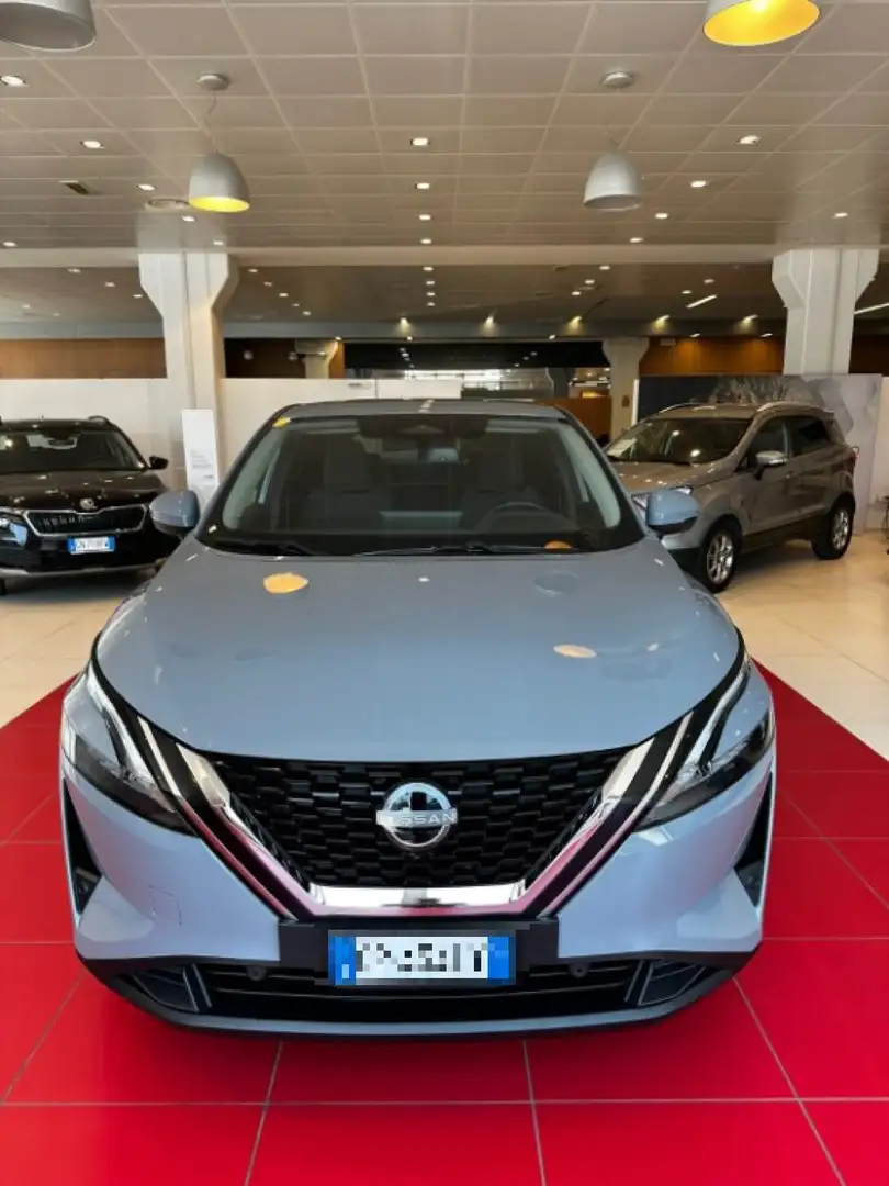 Nissan Qashqai MHEV 140 CV N-Connecta Grijs - 2