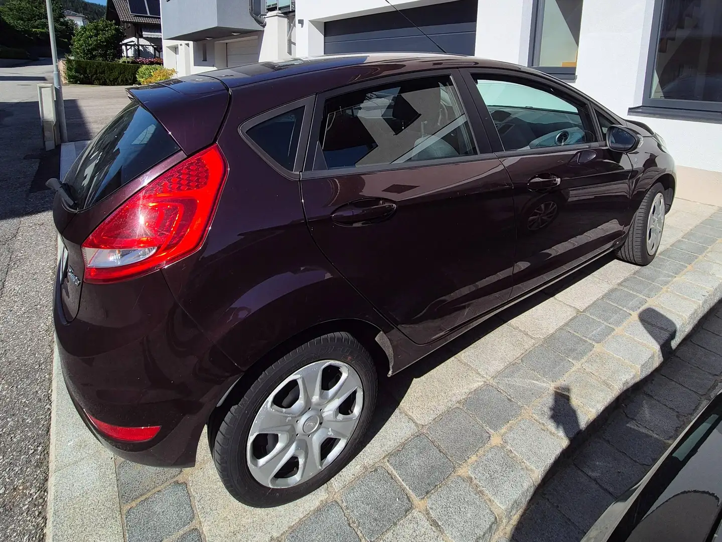 Ford Fiesta Fiesta Trend 1,25 Trend Violett - 2