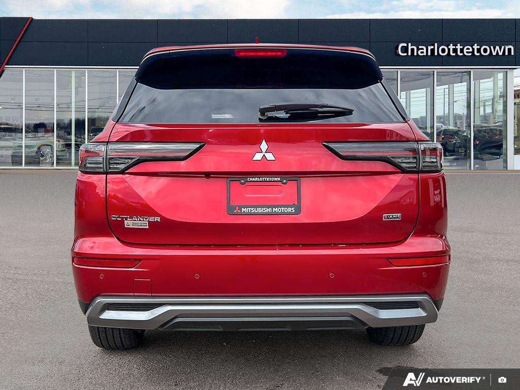2025 Mitsubishi Outlander
