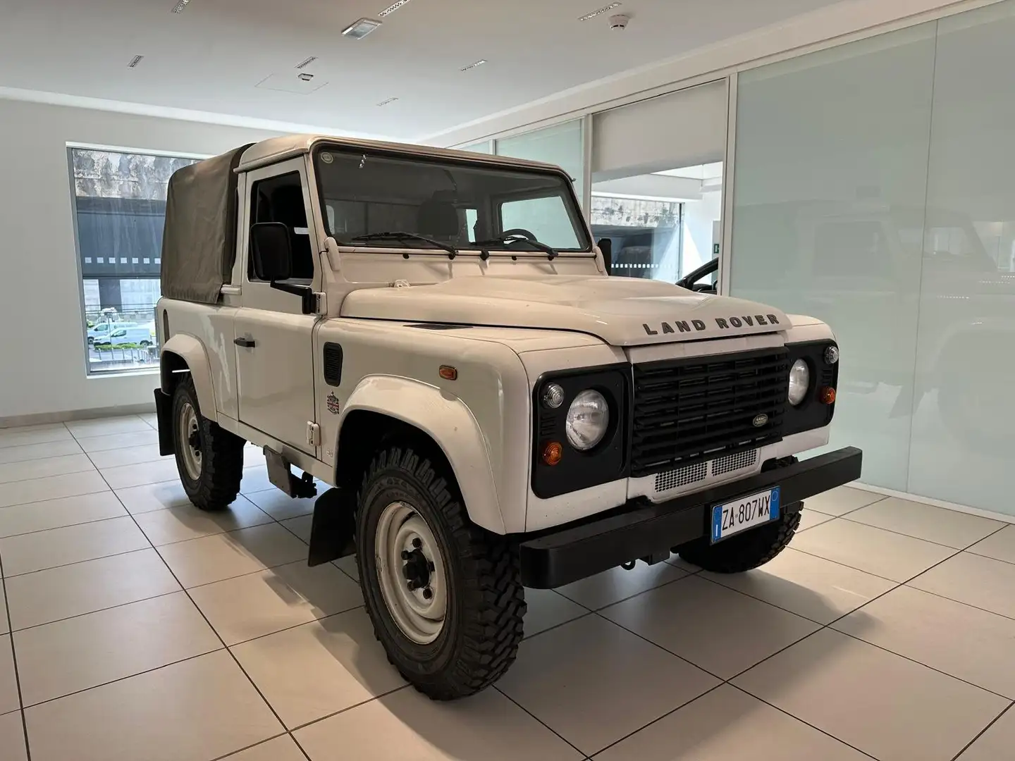 Land Rover Defender 90 td5 s pick up Autocarro N1 Blanc - 1