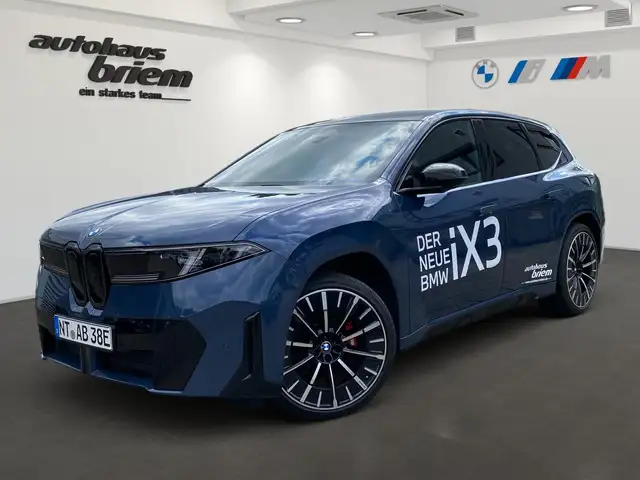 BMW iX3