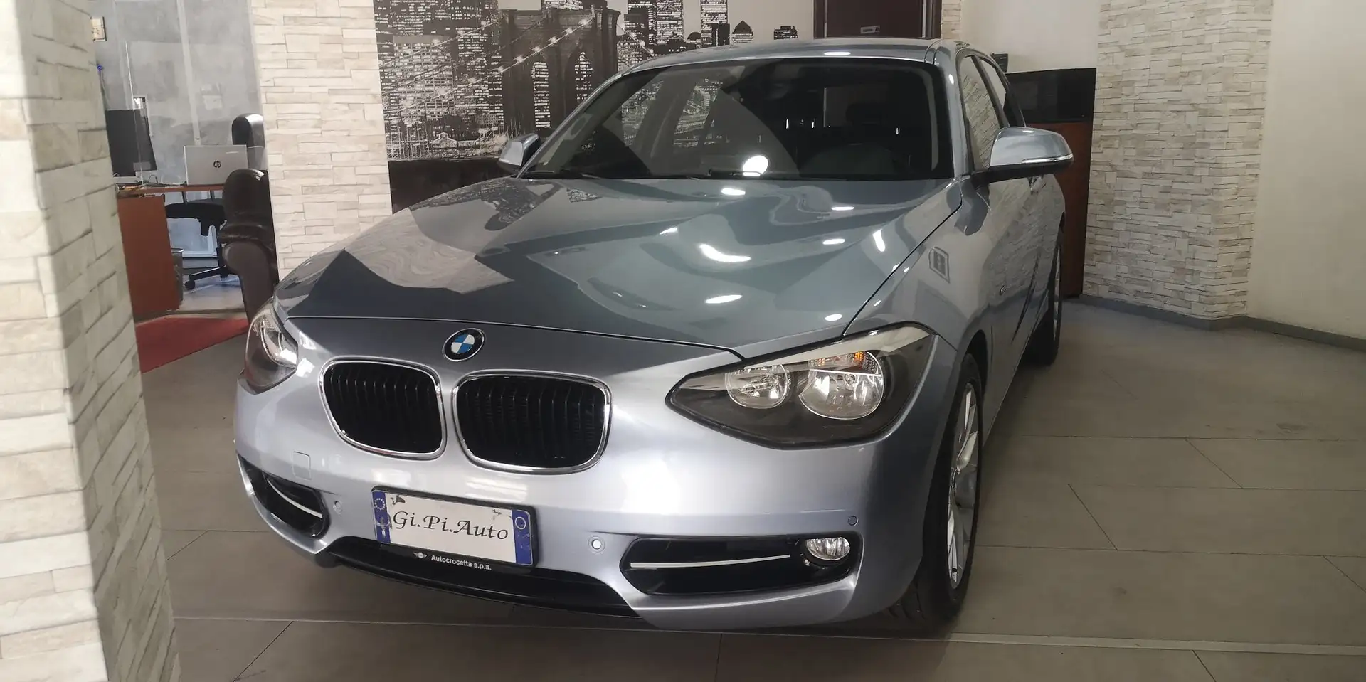 BMW 120 Serie 1 F/20-21 2011 120d 5p Sport Blu/Azzurro - 1