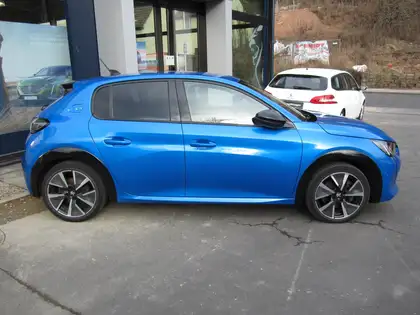 Annonce voiture d'occasion Peugeot e-208 - CARADIZE