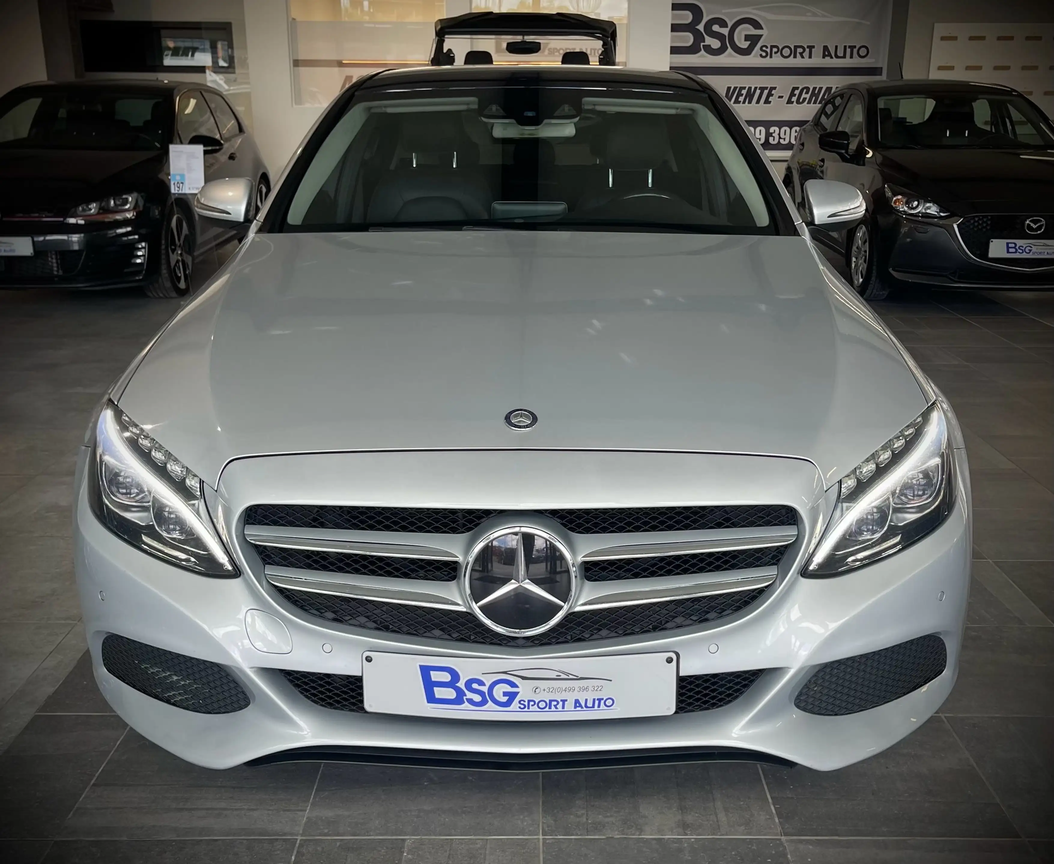 Mercedes-Benz C 220 d*BOITE AUTO*TOIT PANO*CUIR*GPS*CLIM*XENON — photo 2