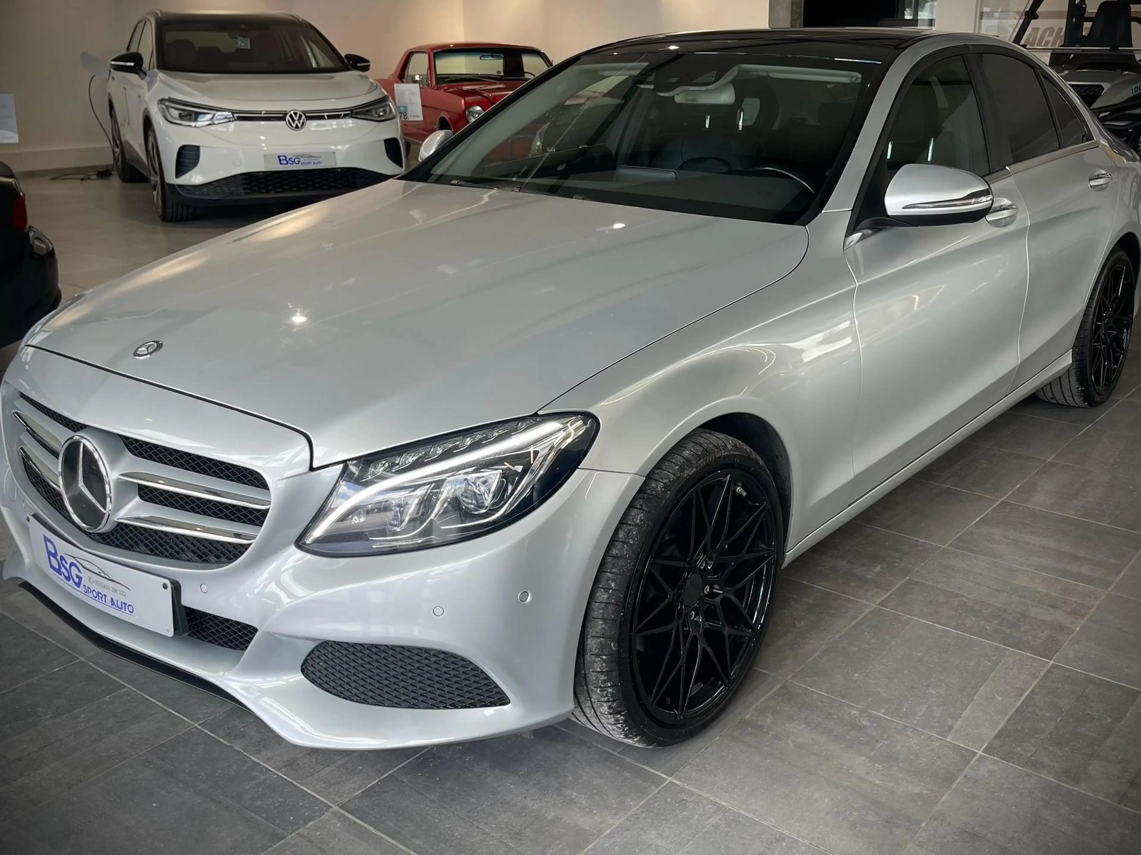 Mercedes-Benz C 220 d*BOITE AUTO*TOIT PANO*CUIR*GPS*CLIM*XENON