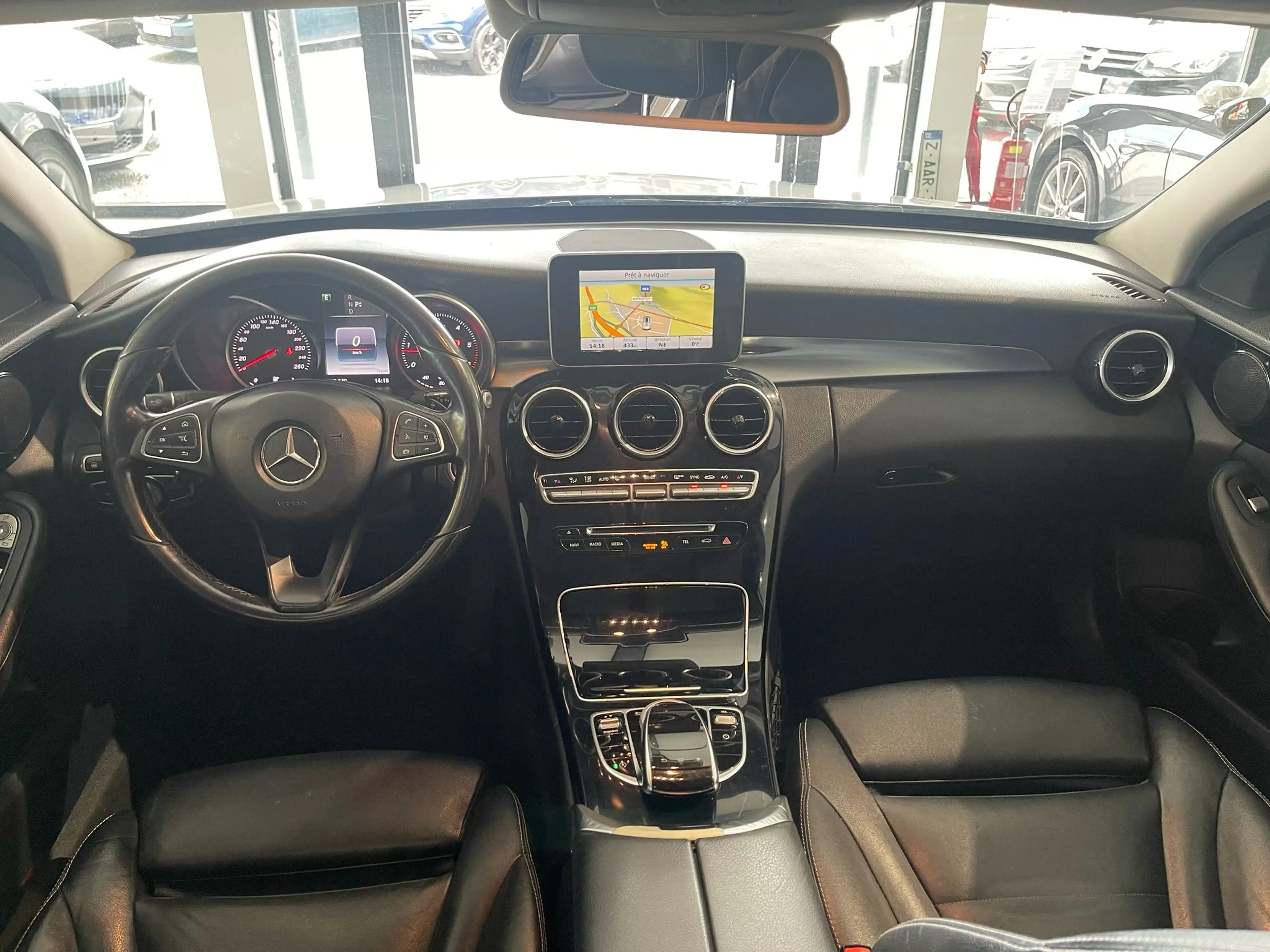 Mercedes-Benz C 220 d*BOITE AUTO*TOIT PANO*CUIR*GPS*CLIM*XENON — photo 6