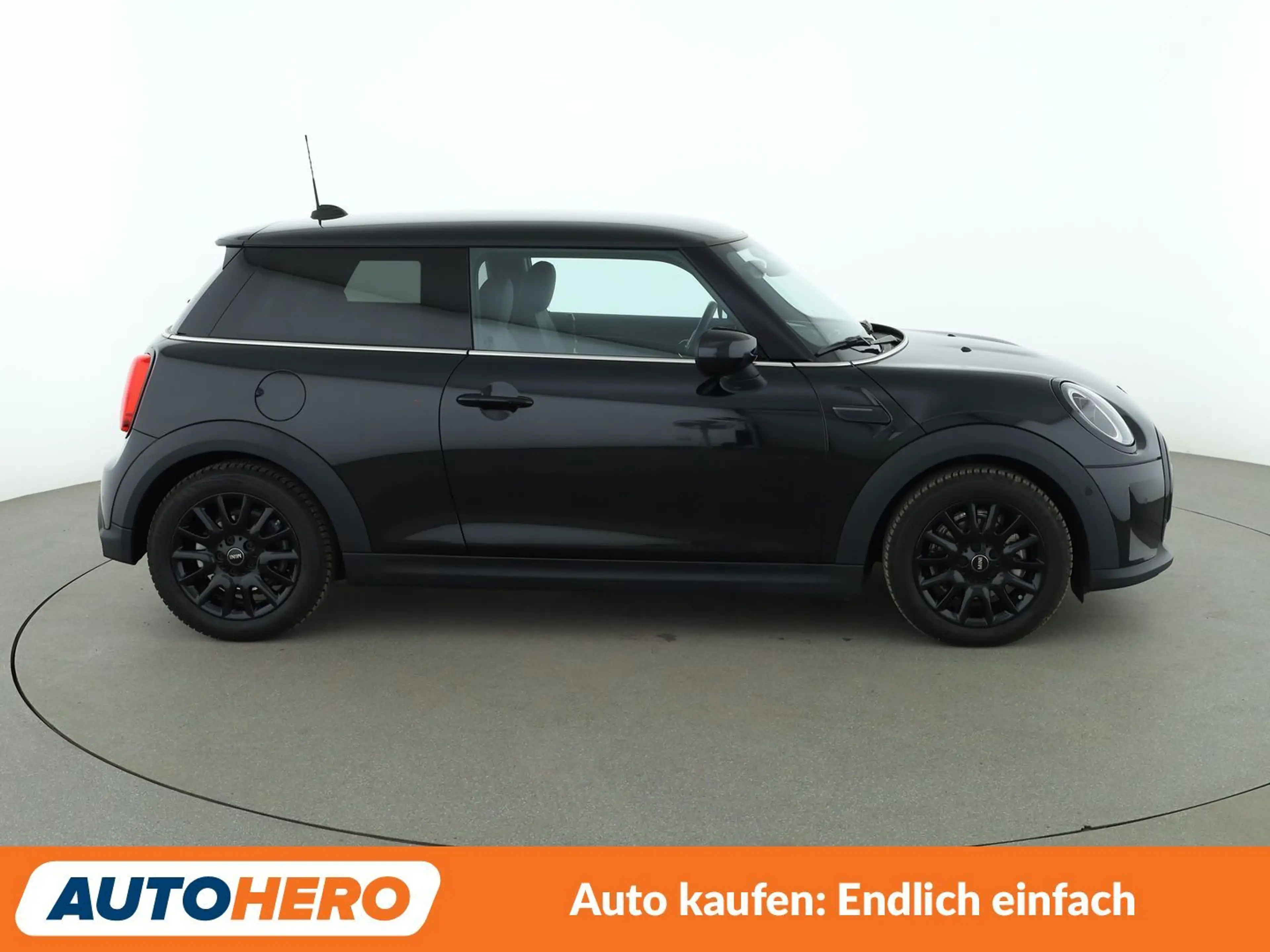 MINI Cooper Cooper Classic Trim — photo 7