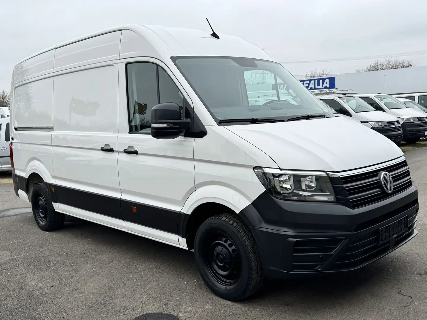 Volkswagen Crafter Kasten 35 MR L2H2 AHK*Kamera*Heckantrieb Weiß - 2