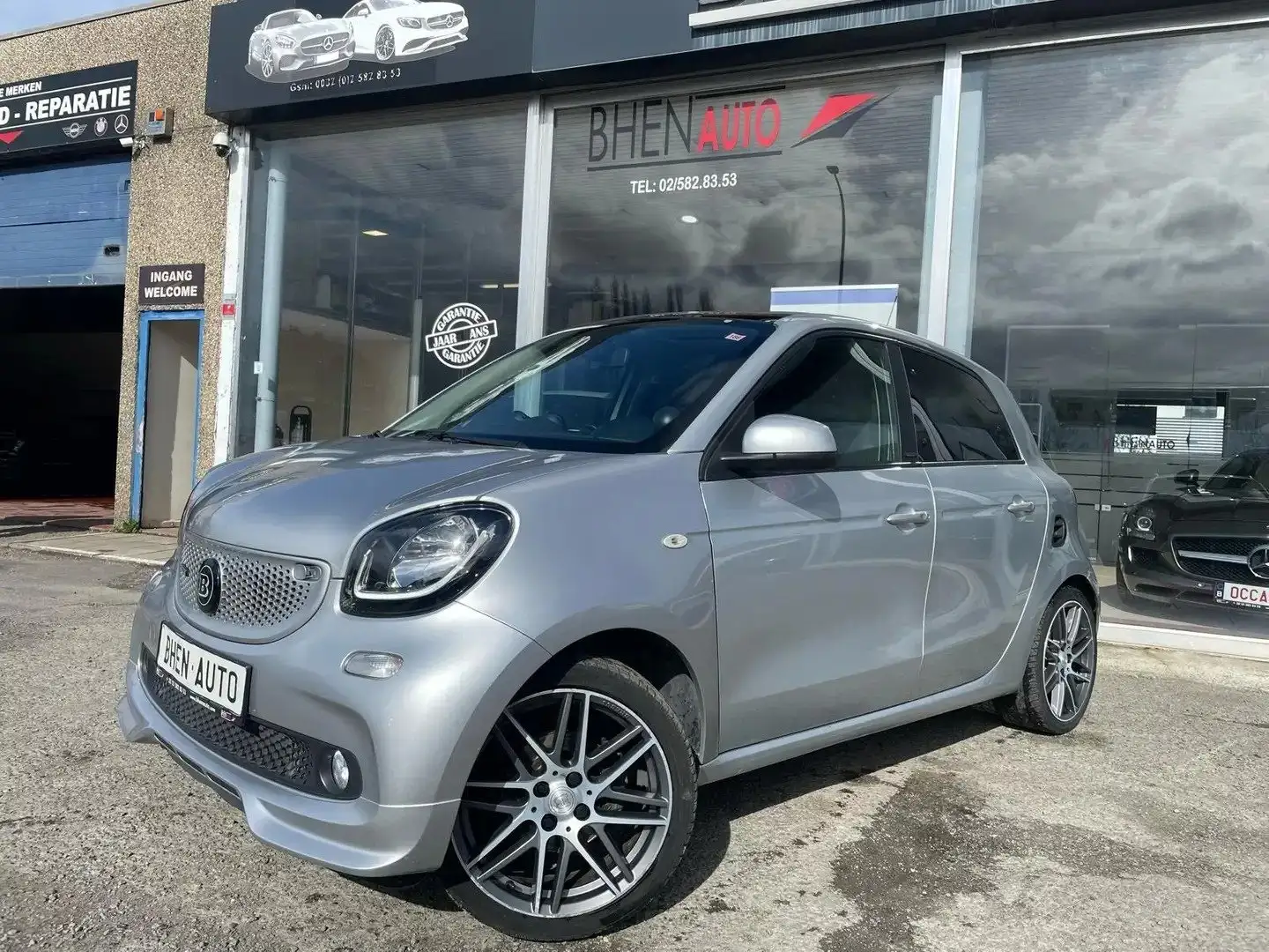 smart brabus 0.9 Turbo Xclusive DCT/GPS/LED/CUIR/PANO/FULL Szary - 1