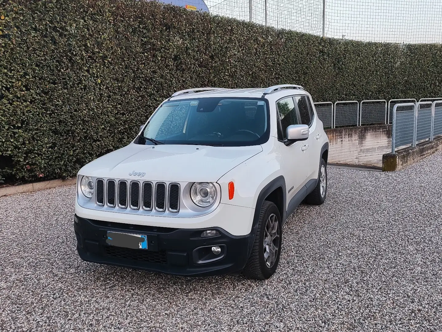 Jeep Renegade 2.0 mjt Limited 4wd 140cv auto - 1