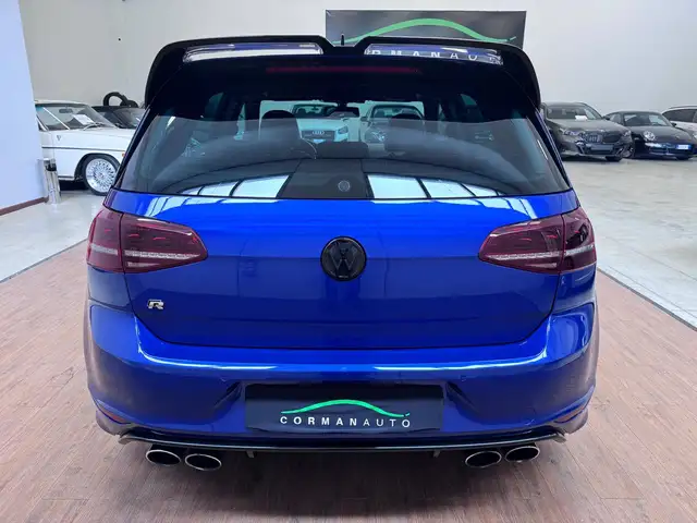 Volkswagen Golf view 4