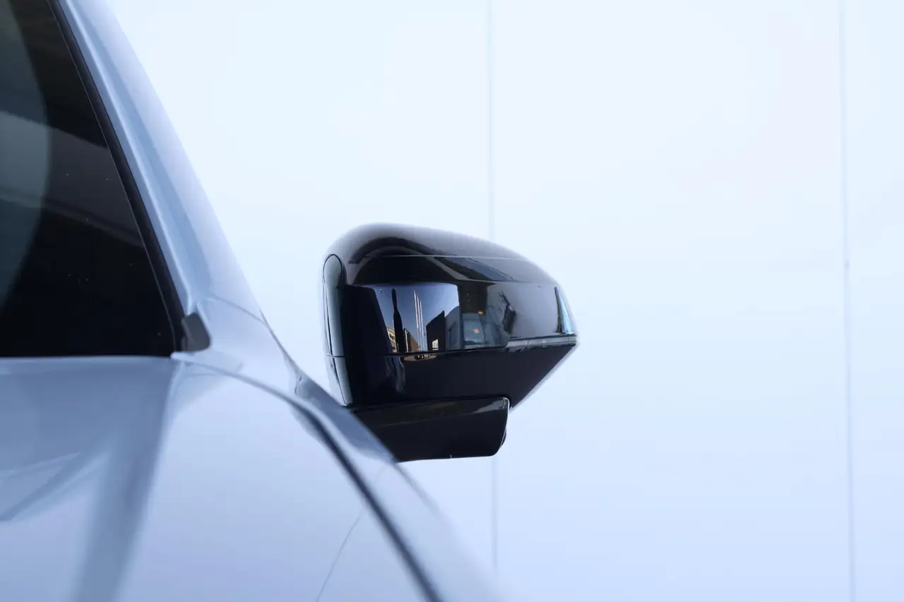 BMW iX3 2026