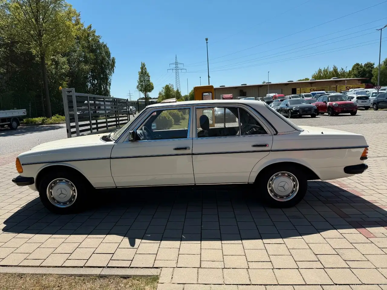 Mercedes-Benz 230 E W123(Tüv&Insp.neu/2 Hand), foto 11
