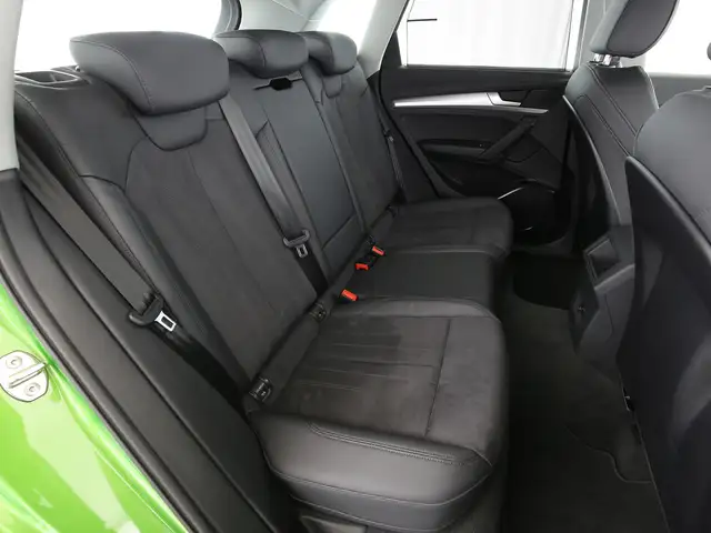 Audi Q5 view 15