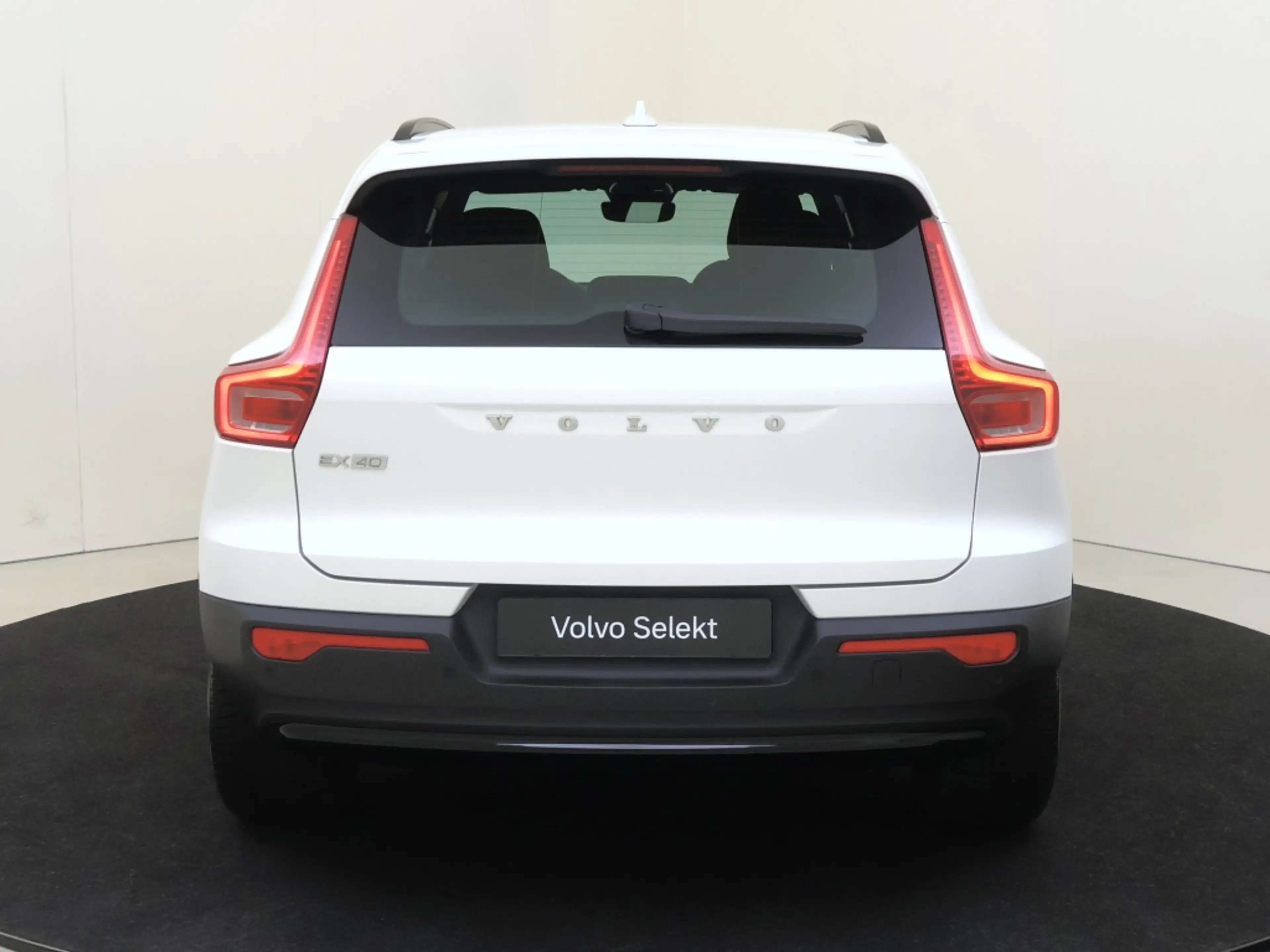 Volvo EX40 Extended Plus 82 kWh | Trekhaak | Stoel/Stuurverwa — photo 5