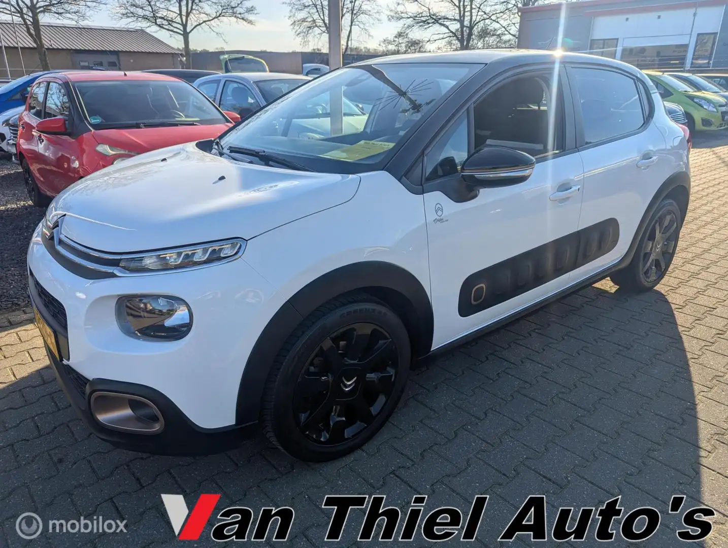 Citroen C3 1.2 PureTech S&S Origins Weiß - 1