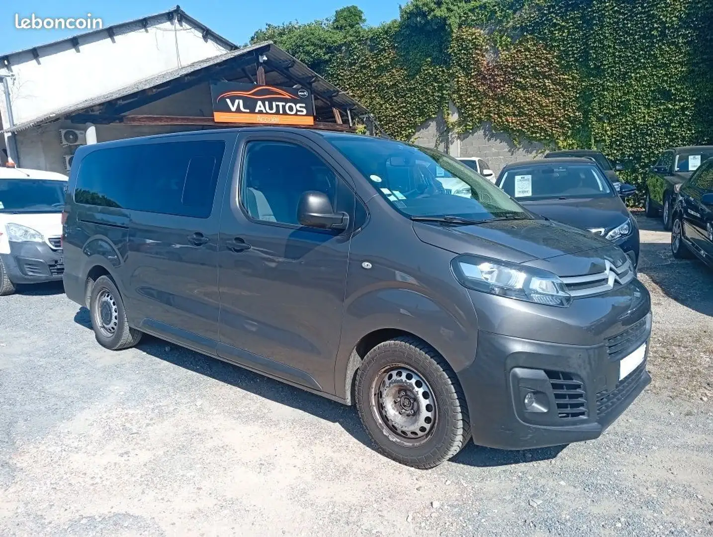 Citroen Jumpy 9 places 1.5 120cv Année 2018 Pour professionnel ou export Prix HT - 1