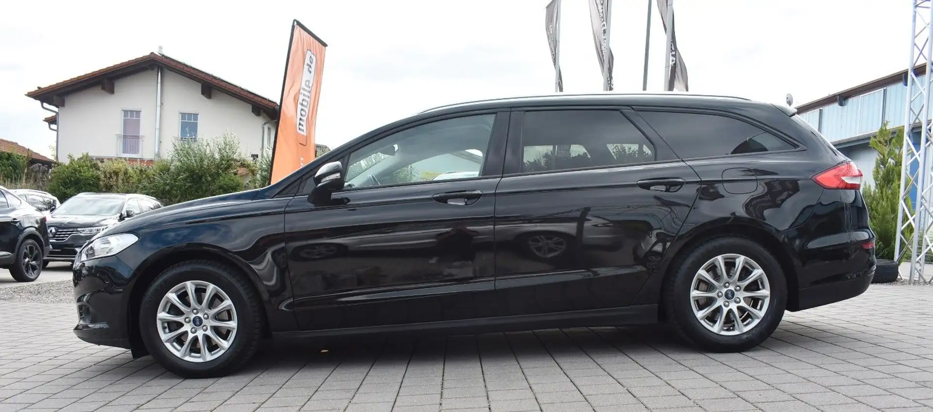 Ford Mondeo Turnier Business Edition Noir - 1