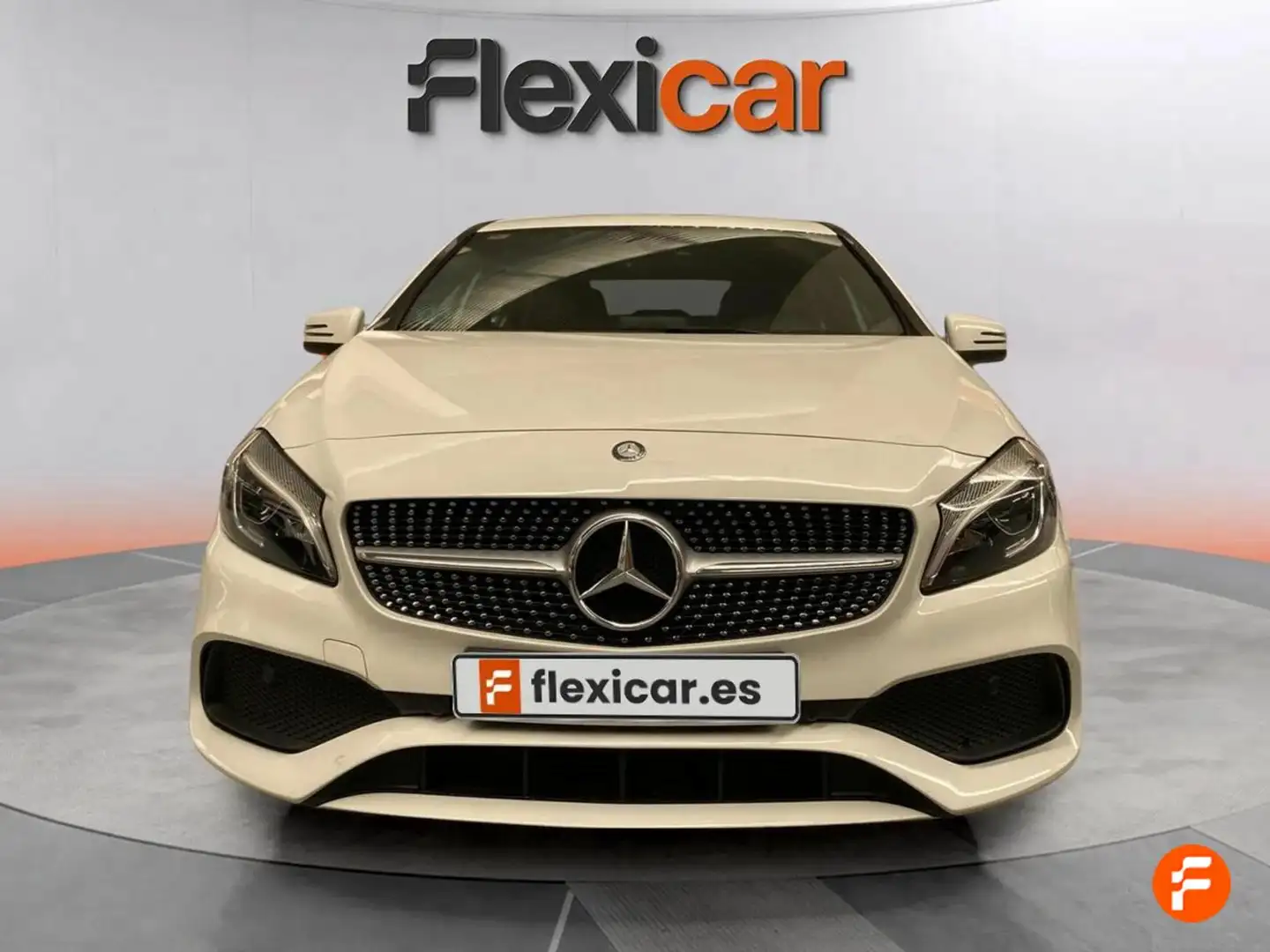 Mercedes-Benz A 200 d AMG Line Blanco - 2