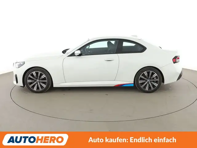 BMW 2 Series view 3