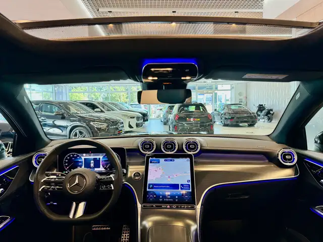 Mercedes-Benz GLC view 10