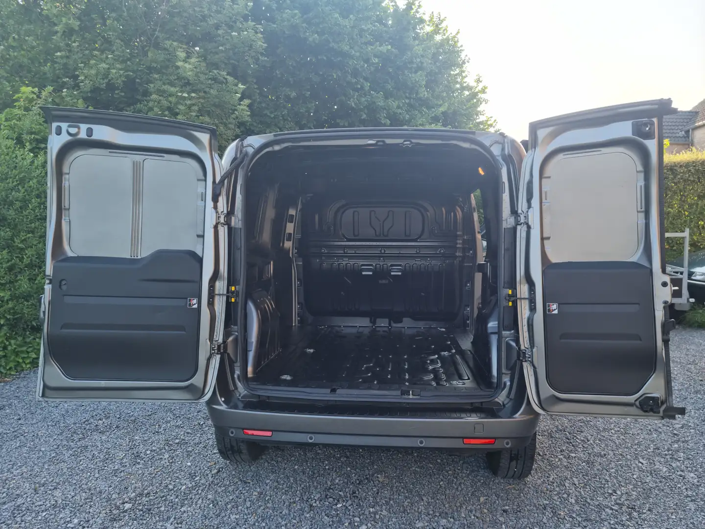 Fiat Doblo Doblo 1.6 Multijet Maxi (EU6d) Argent - 2