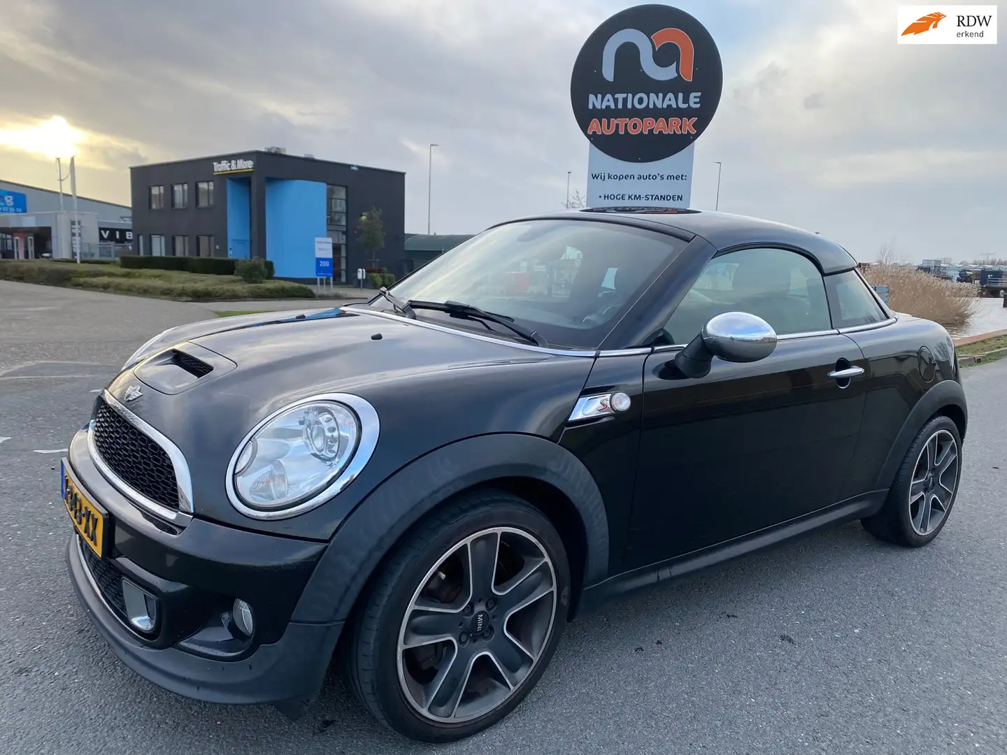 MINI Cooper S Coupe Mini 2013 * 1.6 184PK * AUTOMAAT * CLIMA * NAVI * Schwarz - 1