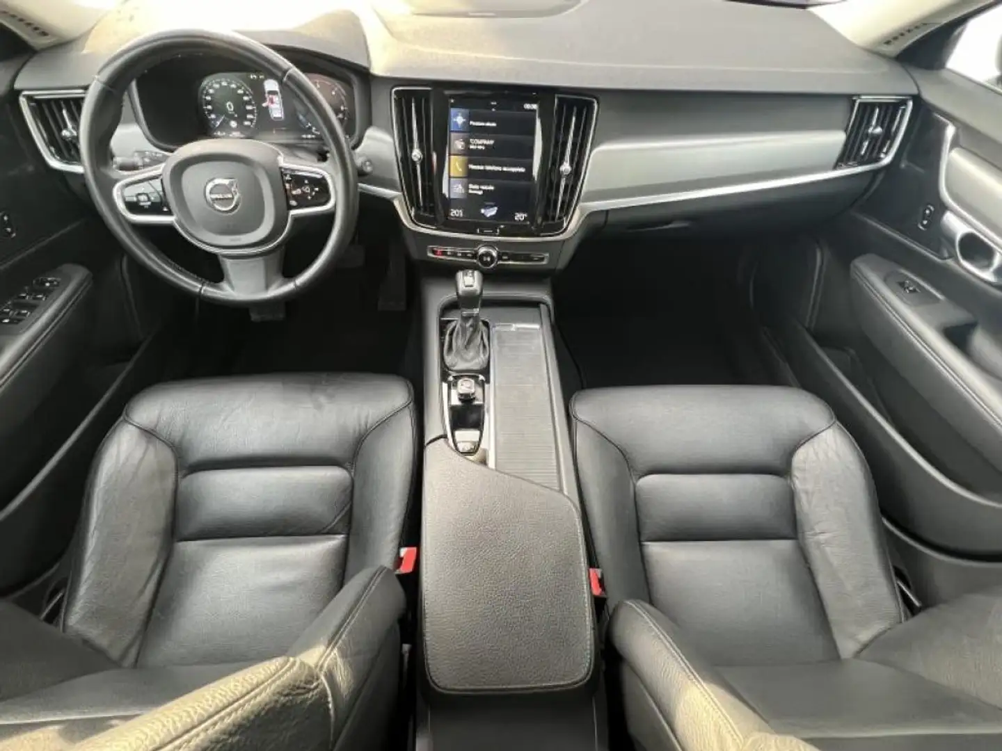 Volvo V90 D4 Geartronic Business Plus Gris - 2