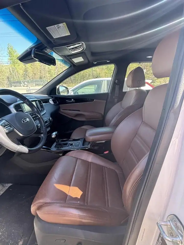 Kia Sorento снимка Kia Sorento